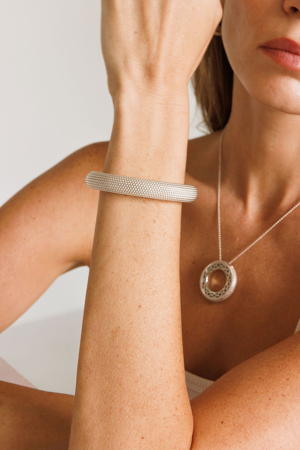 Pavé de Memori Cuff