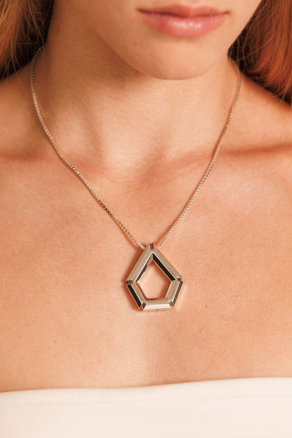 Nova Mileniu Pendant